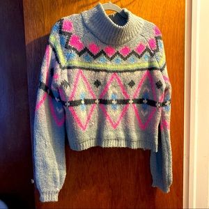 Cropped ski sweater